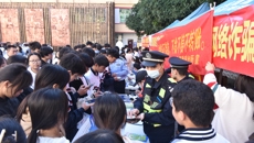 beat365唯一官方网站附设中医学校开展“防范电信网络诈骗，提升学生防范意识”主题宣传活动