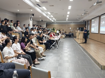 beat365官网举办中医药高层次人才培养基地“名家大讲堂”学术报告会