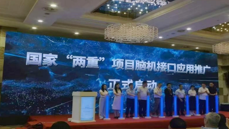 添加图片描述