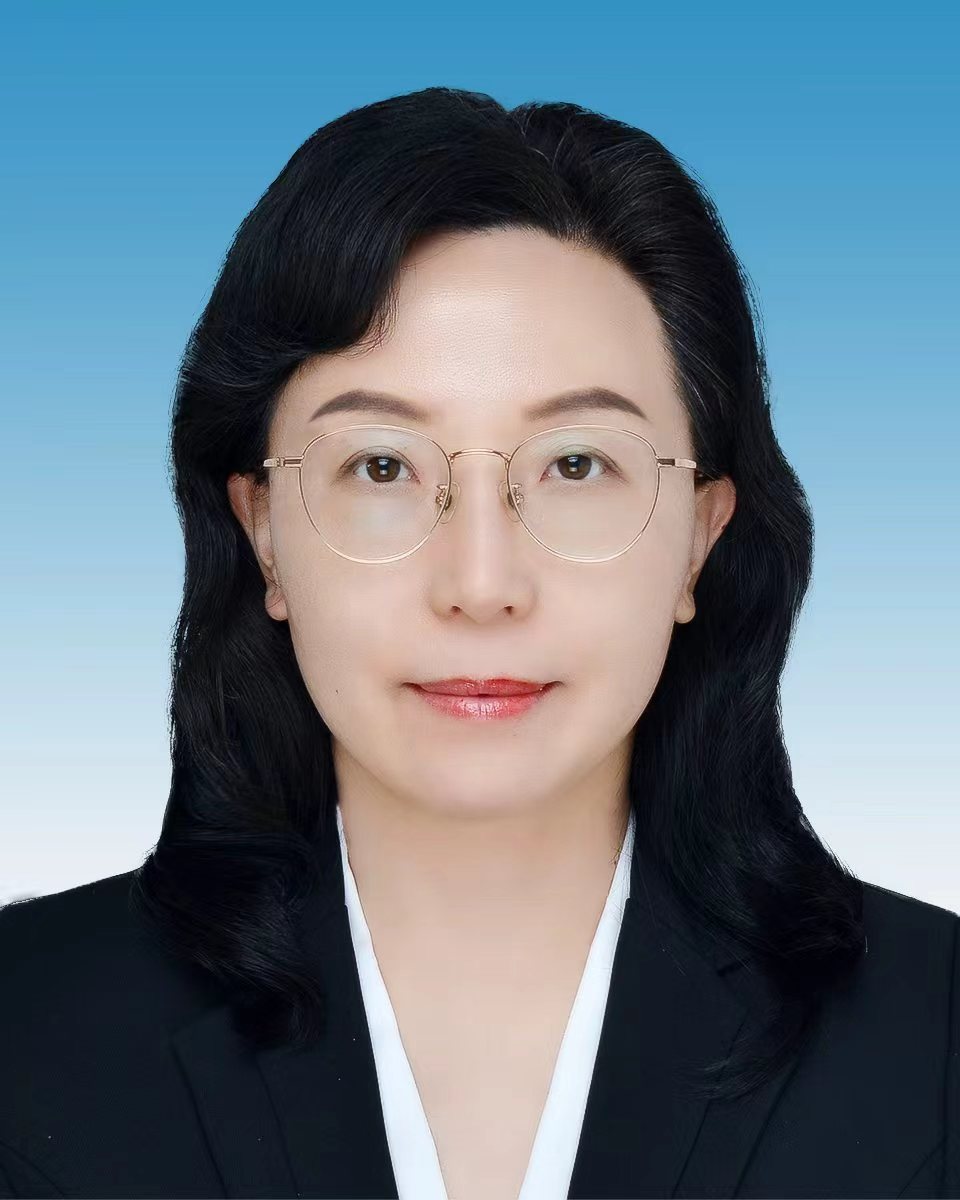 房文霞照片
